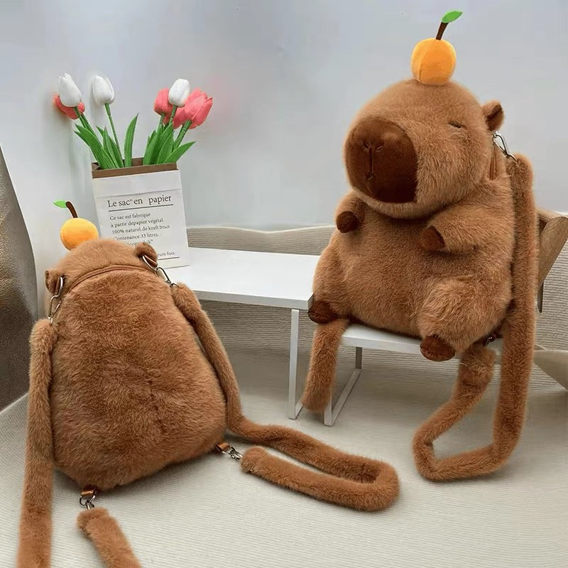 卡皮巴拉水豚毛绒双肩包可爱搞怪卡通公仔玩偶背包2024新款斜挎包