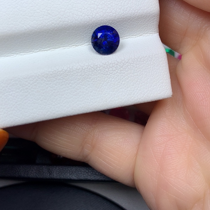 蓝宝石裸石1.58ct皇家蓝蓝宝石