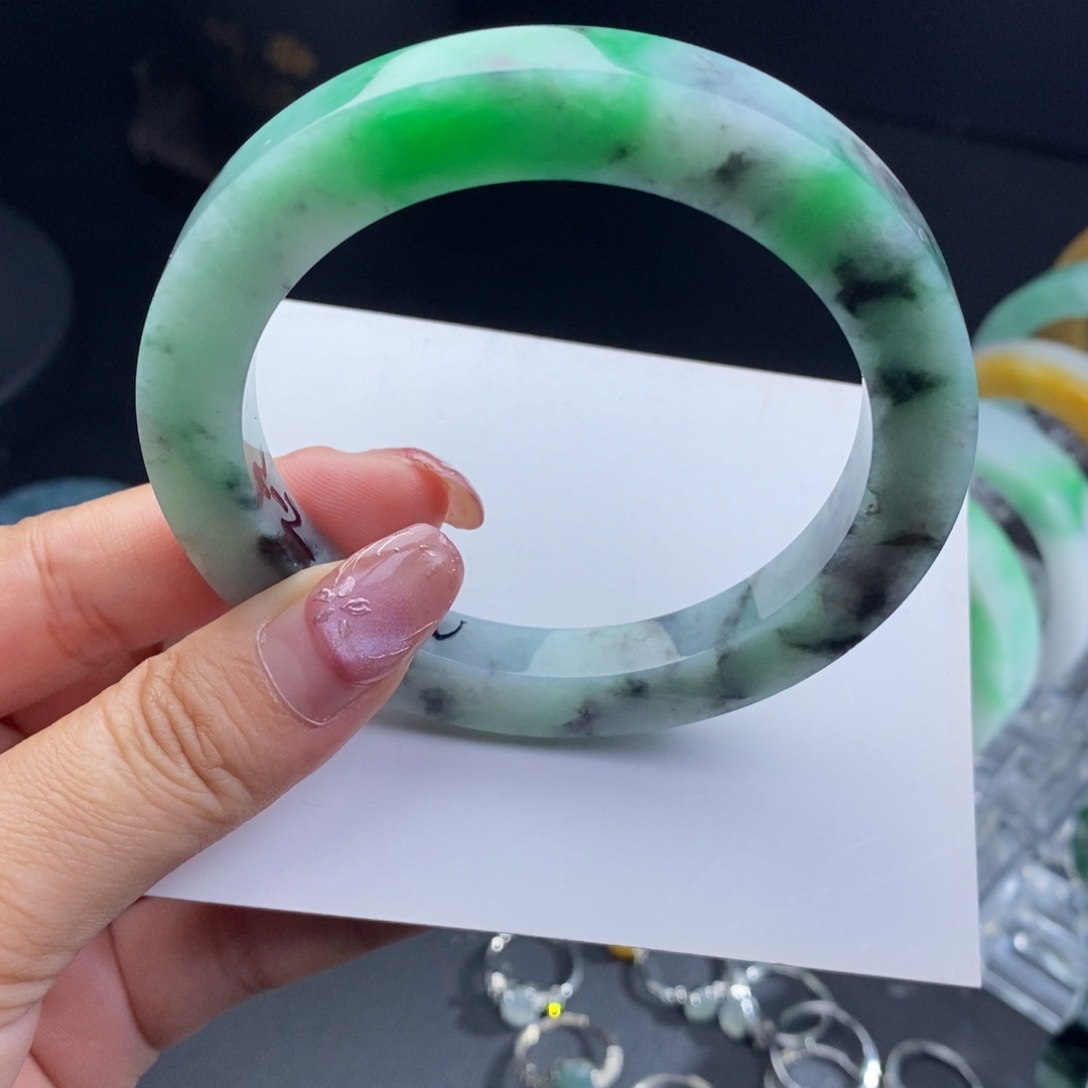 定制翡翠未镶嵌翡翠手镯60-62