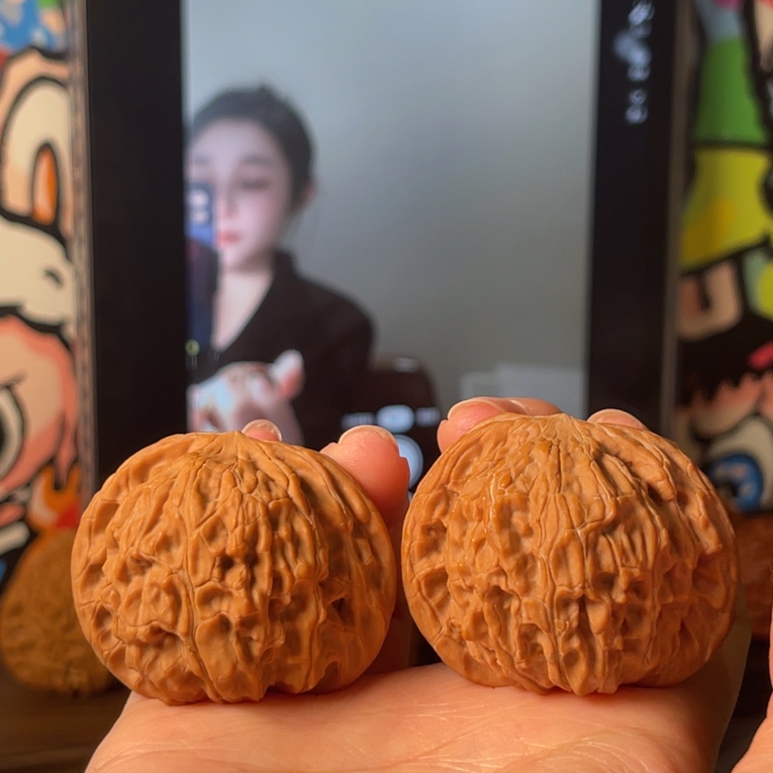 文玩核桃吊坠磨盘42mm