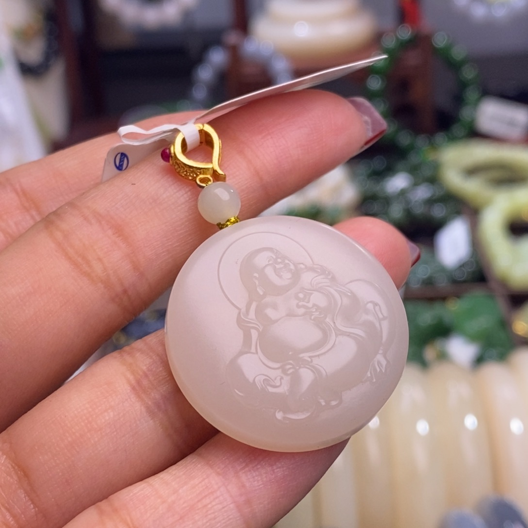 和田玉孤品补贴藕粉浓红粉银喜乐佛未镶嵌