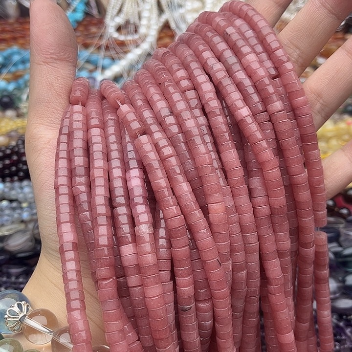 玛瑙/玉髓未镶嵌珠宝半成品一条6/3mm左右草莓晶直切