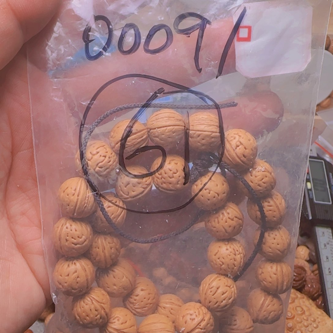 s****i00091野生桃核盘锦金豆