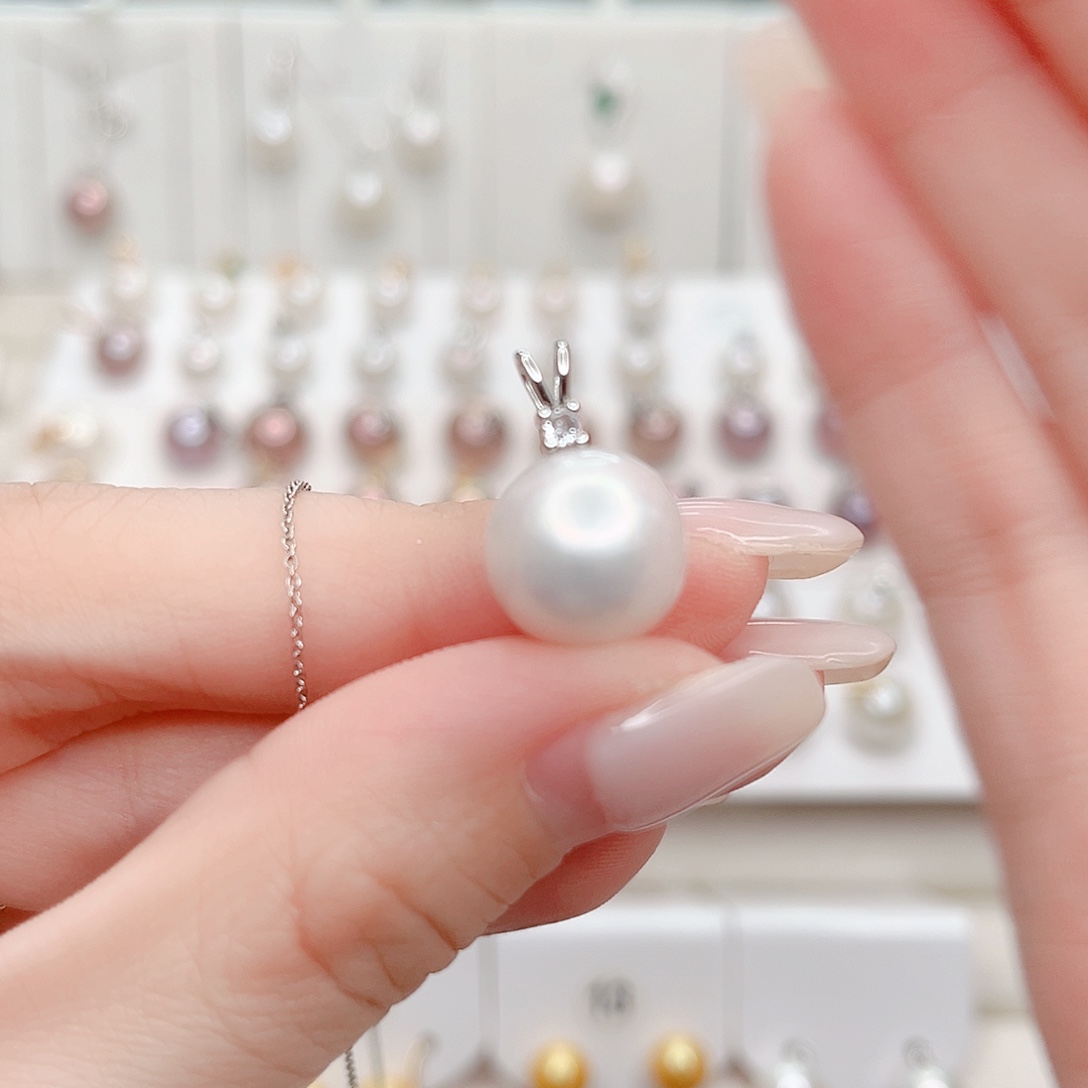 淡水珍珠吊坠(赠链)合金