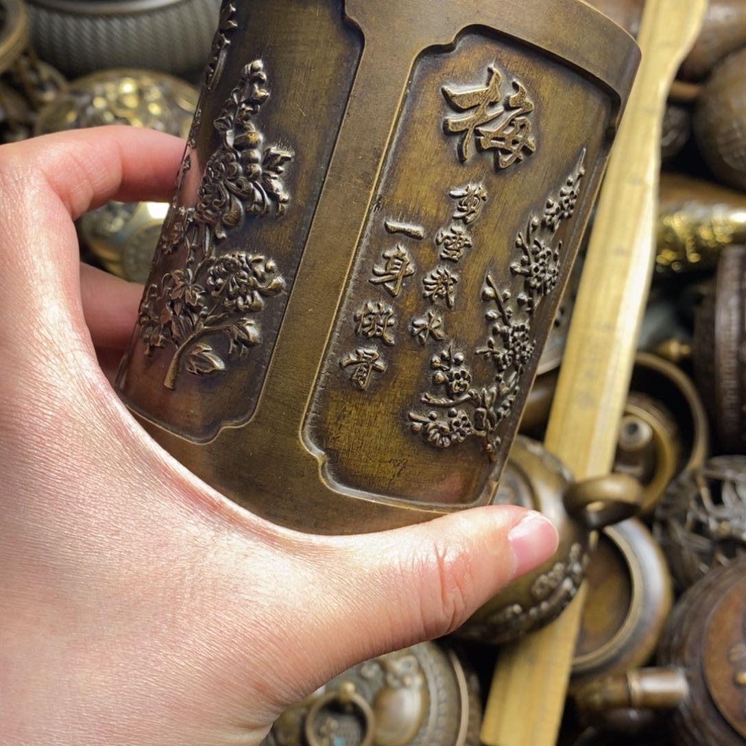 精美铜器做工精良