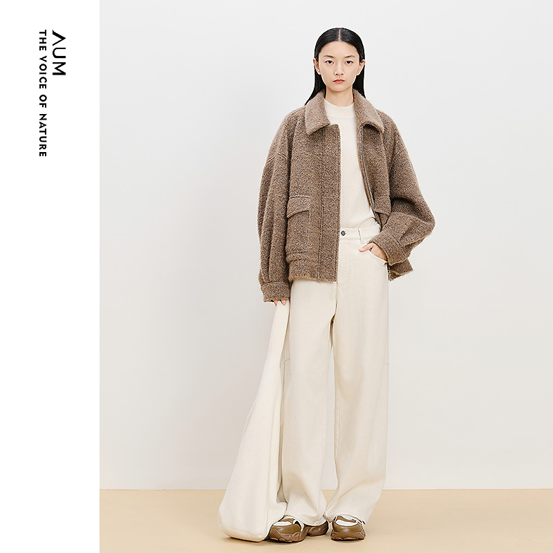 【秀场同款】AUM冬季新款百搭宽松廓形雅丹风毛呢外套M1EG43908