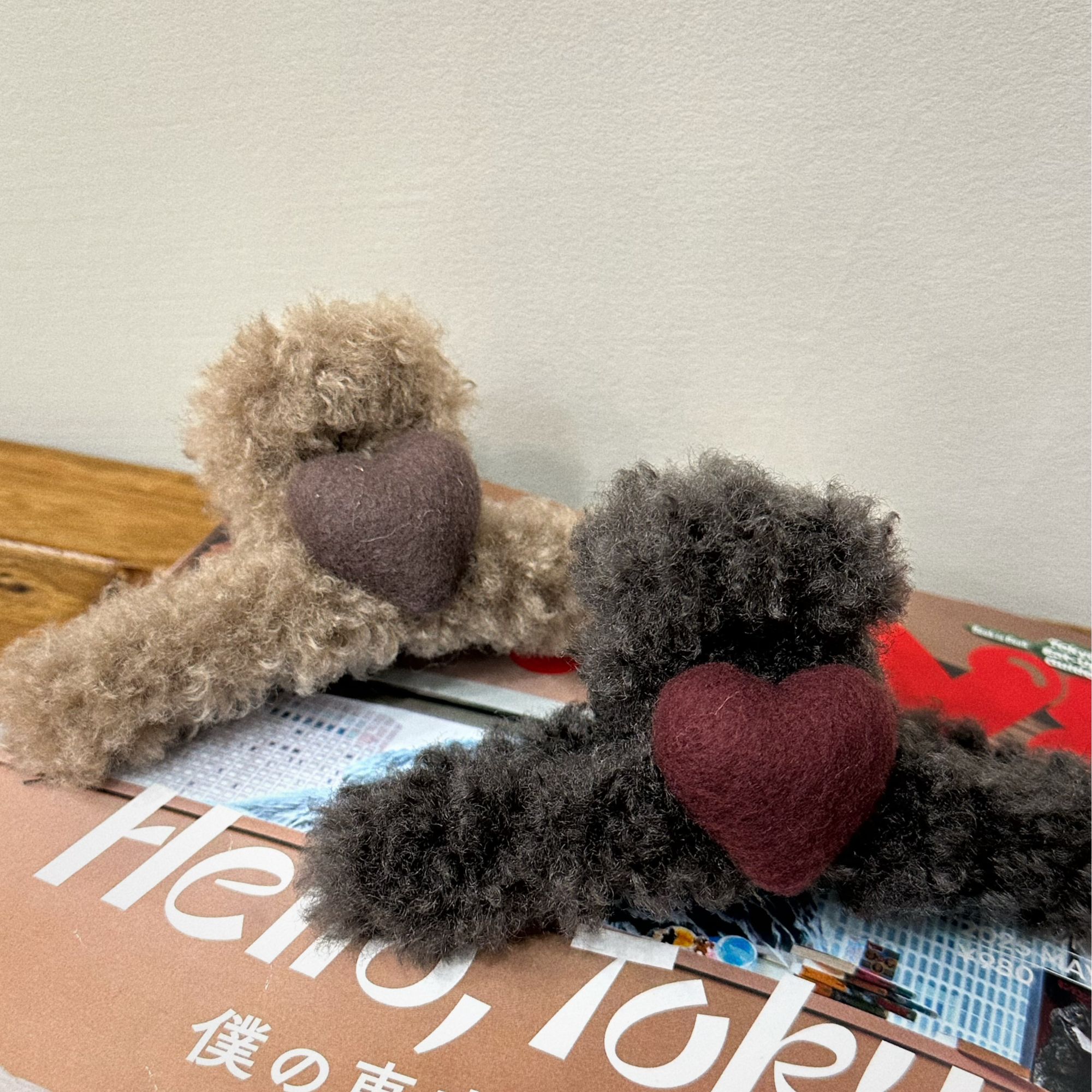 韩国正品/不支持退换/爱心茸茸抓夹/0103