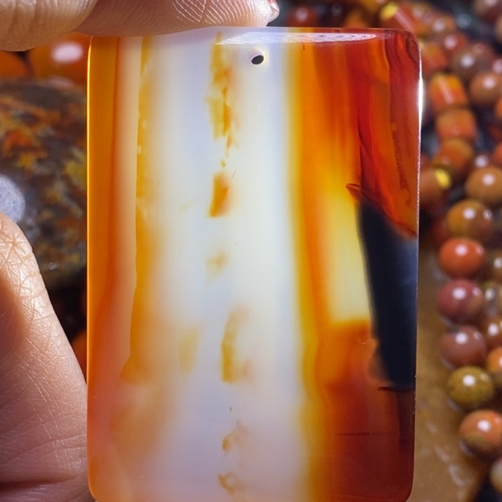 玛瑙/玉髓颈饰未镶嵌