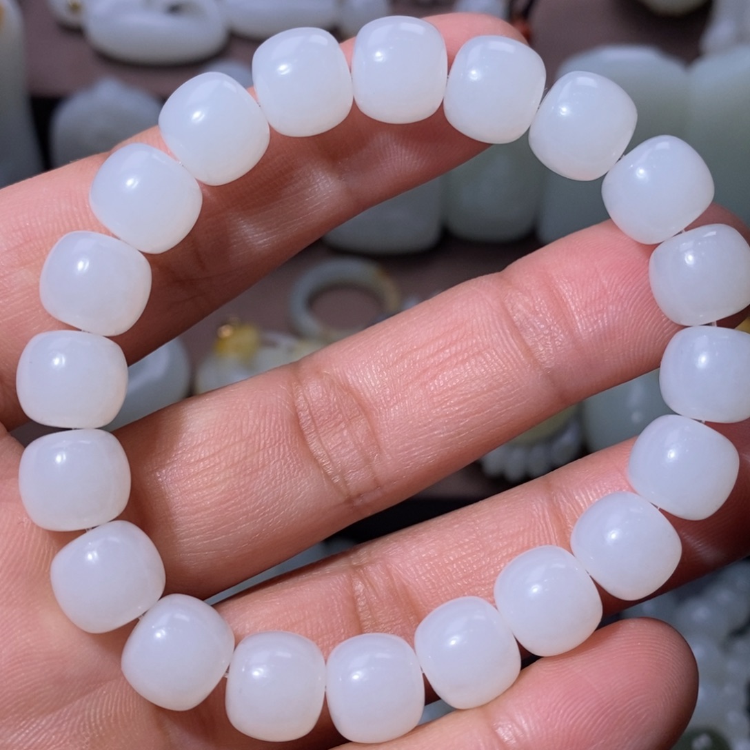 和田玉手链未镶嵌