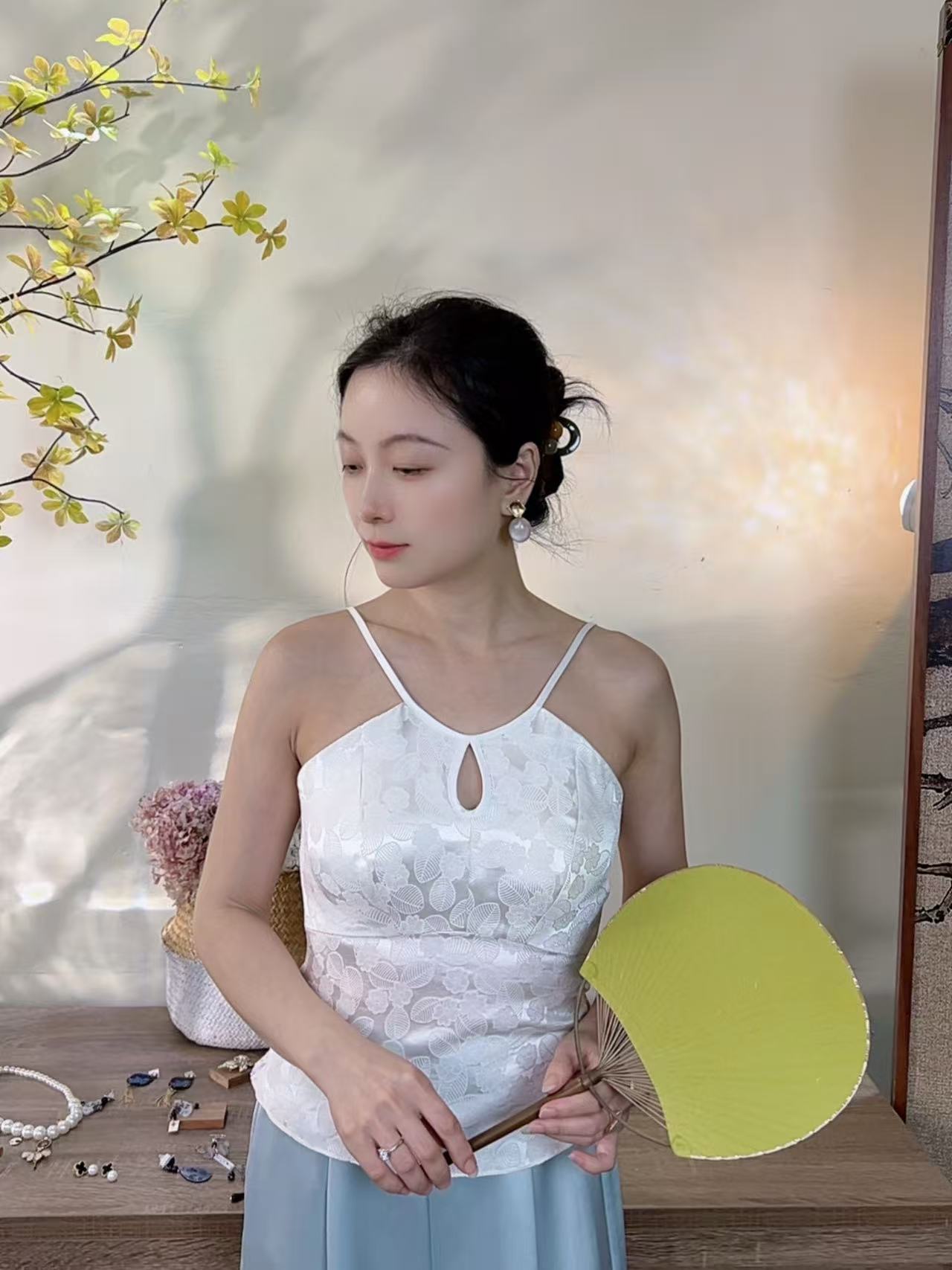 SA055（带胸垫）镂空吊带夏季女打底内衣新中式性感修身