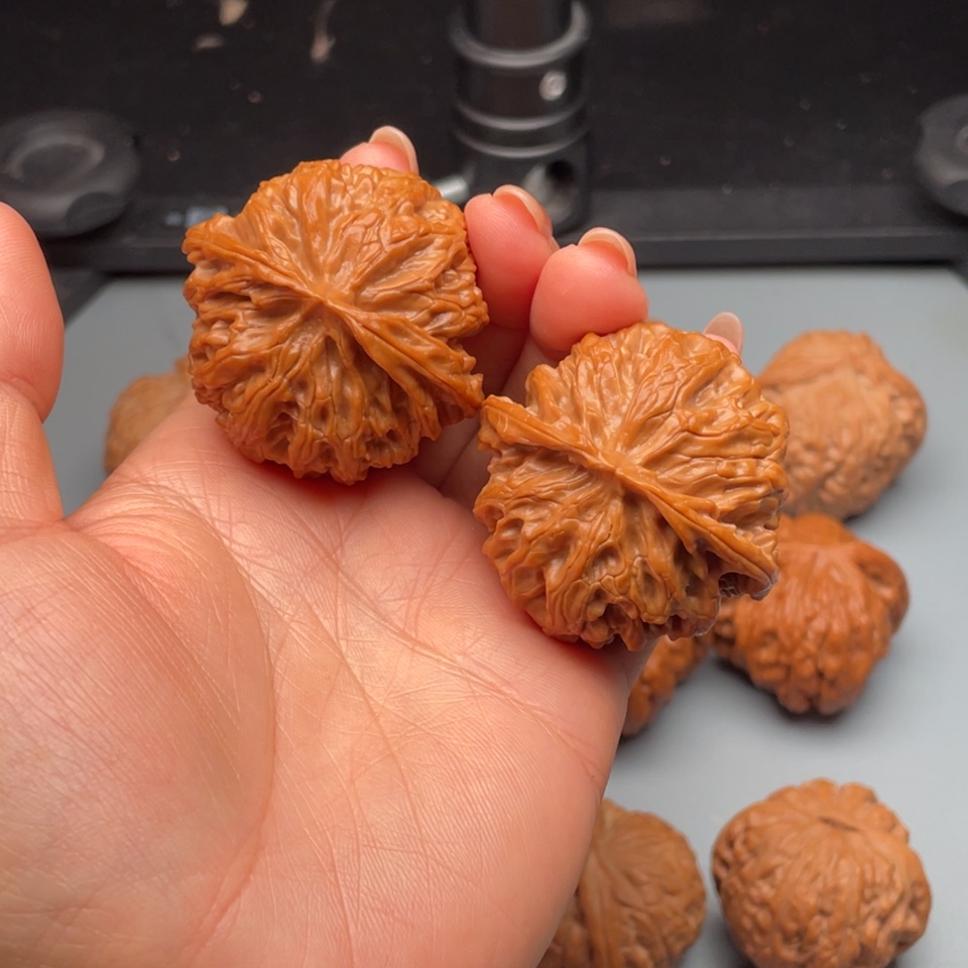 文玩核桃把件42苹果园