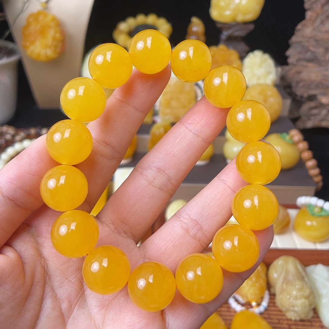 琥珀未镶嵌珠宝奇石