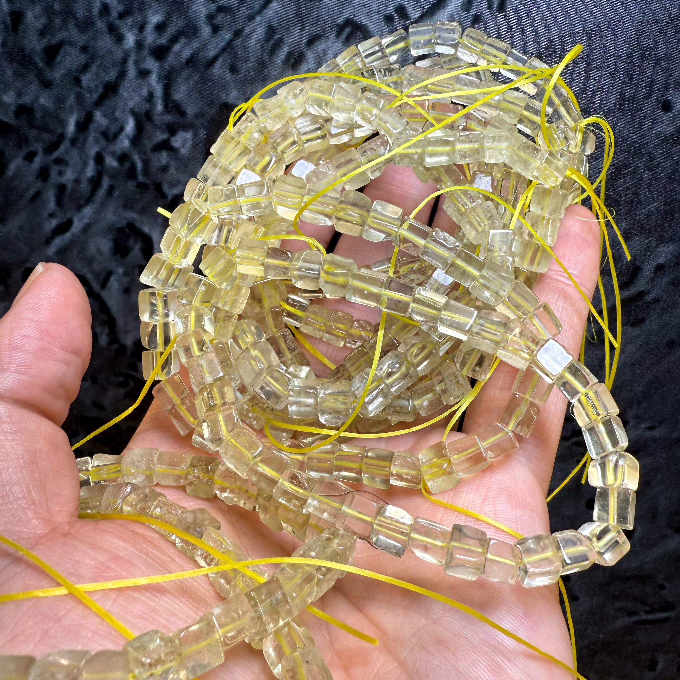 【皇后甄选】黄金陨石方糖单圈手串