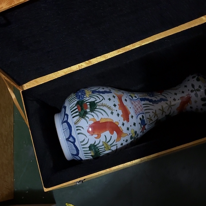 百***鑫摆件陶瓷摆件不固定一件带盒子