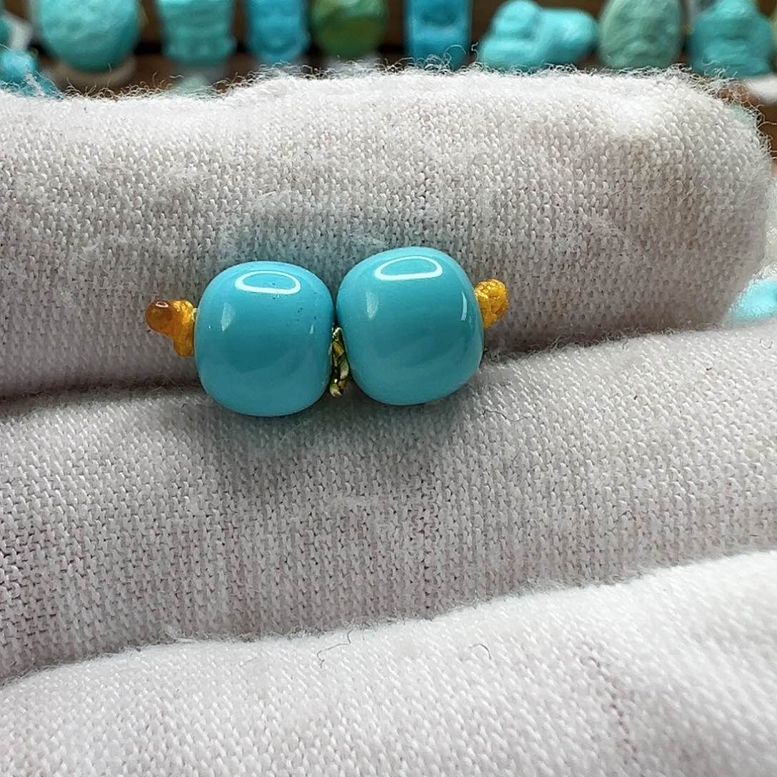 绿松石老型对珠 未镶嵌