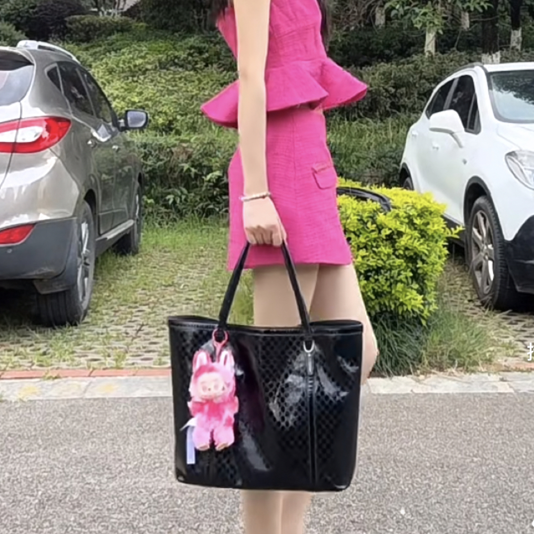 95新 GUCCI/古驰 黑色大号水晶皮购物袋托特29459638