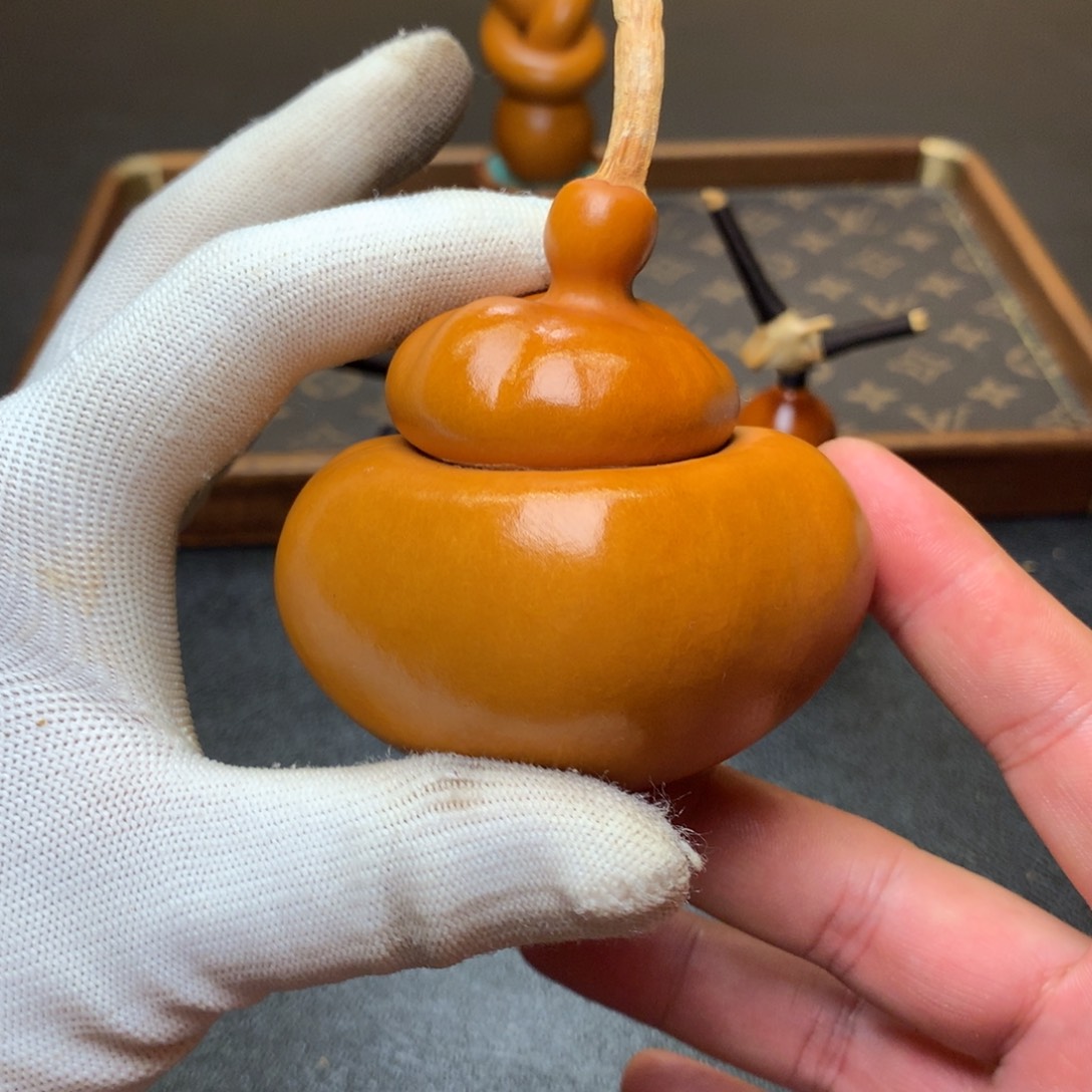 于***脸天然的天然资源的