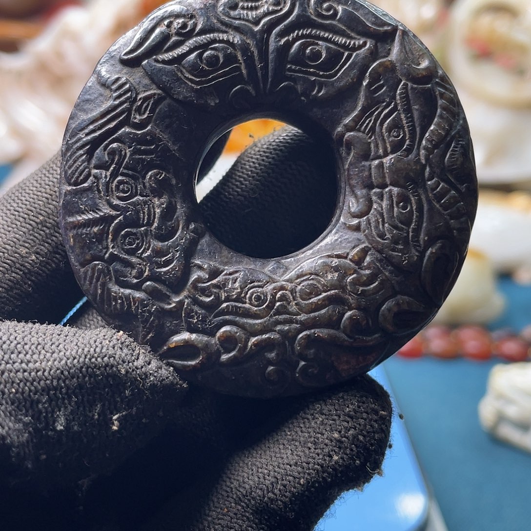 和田玉（糖玉）未镶嵌颈饰