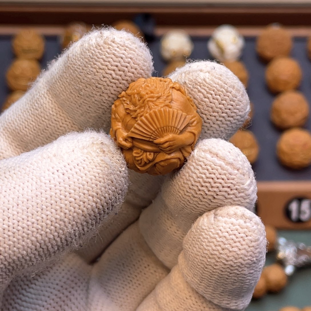 猴头核桃吊坠知*?钟馗