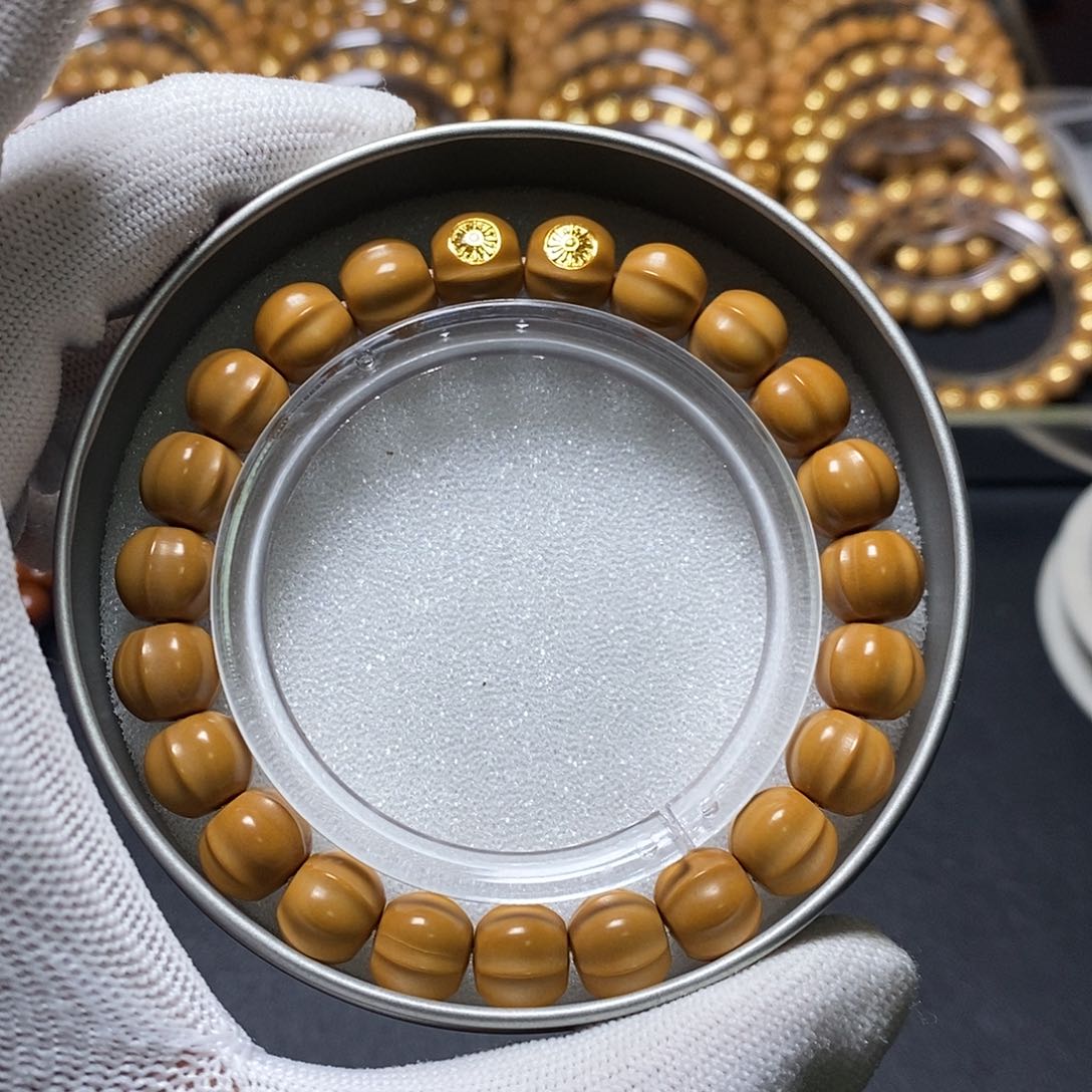 猴头核桃手串双标四花鲨鱼鳍11左右 全品 370号