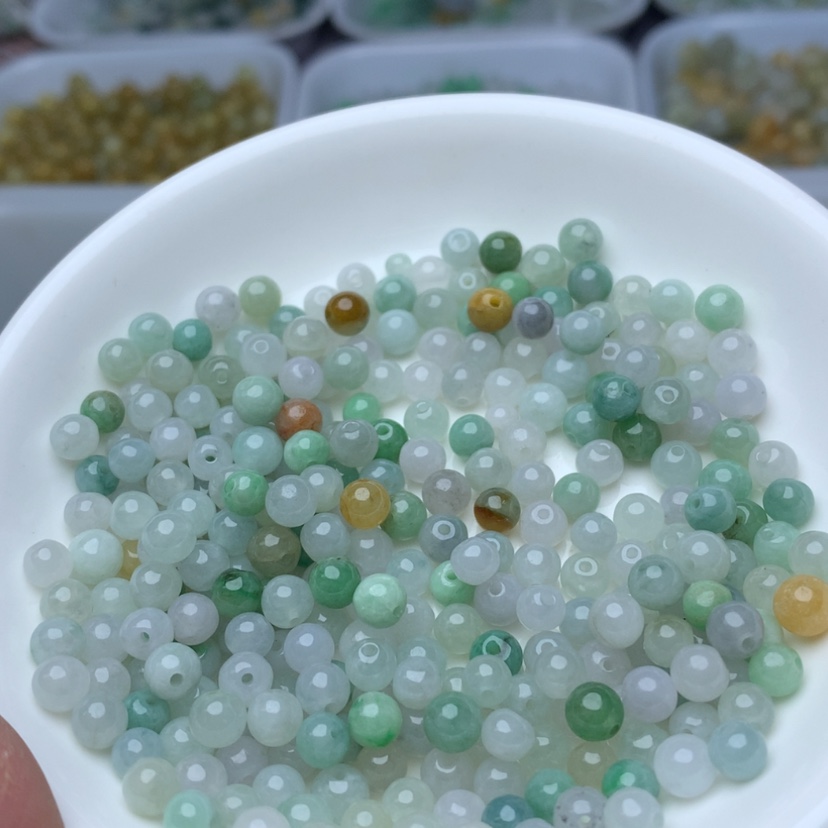 【闪购商品】翡翠手链未镶嵌卡5冰珠子40个