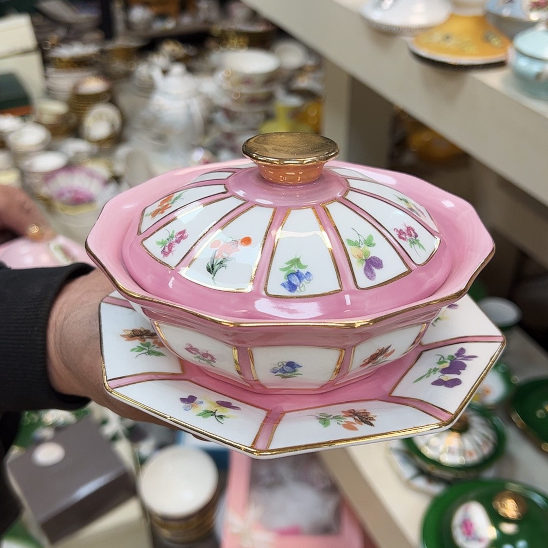 鹿与海陶瓷有限责任公司