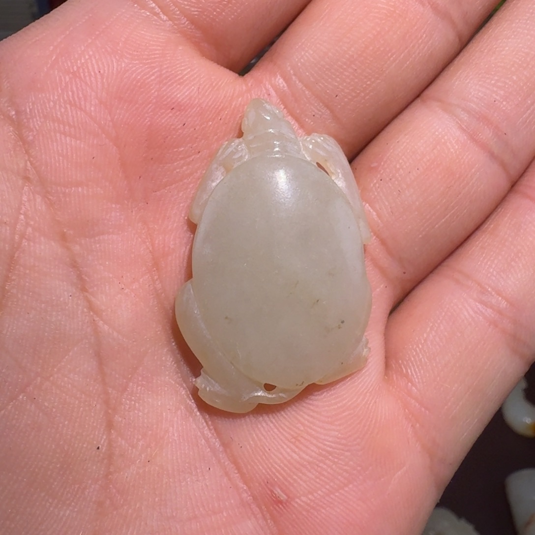 和田玉（糖玉）未镶嵌挂件