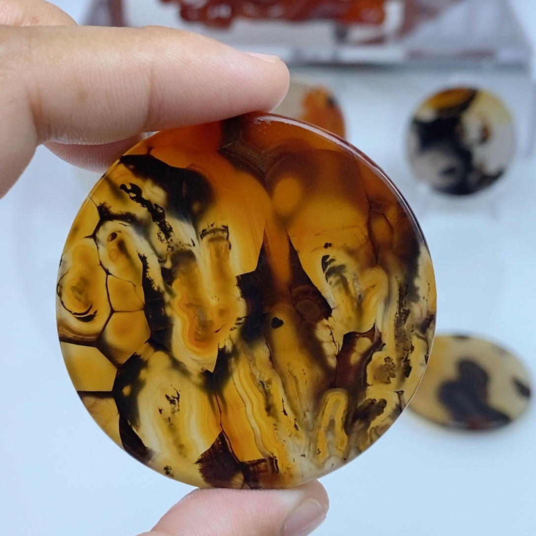 玛瑙/玉髓未镶嵌珠宝半成品