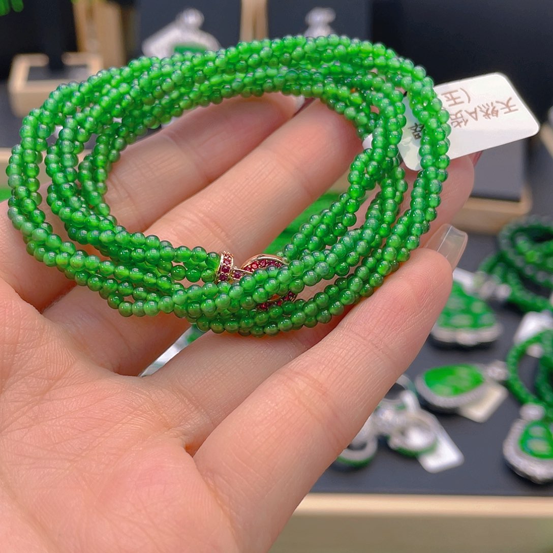 翡翠项链未镶嵌卡2.5长50