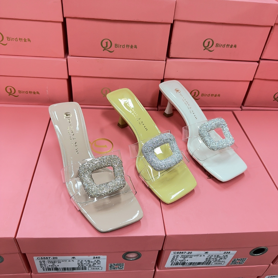 小香风拖鞋女夏季外穿凉拖鞋2025新款百搭韩版透明一字拖5590