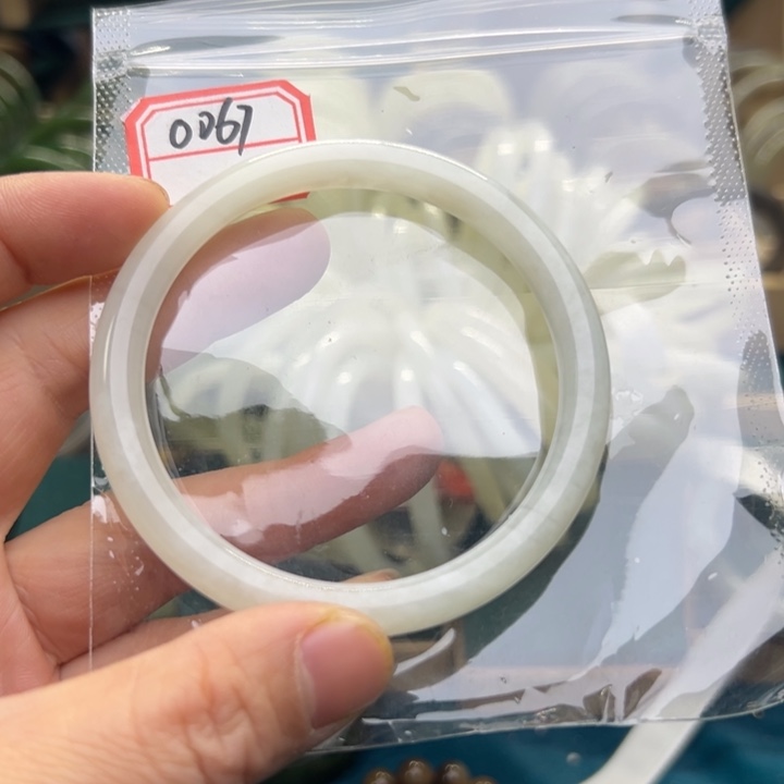 和田玉手镯未镶嵌58.8圈围0067