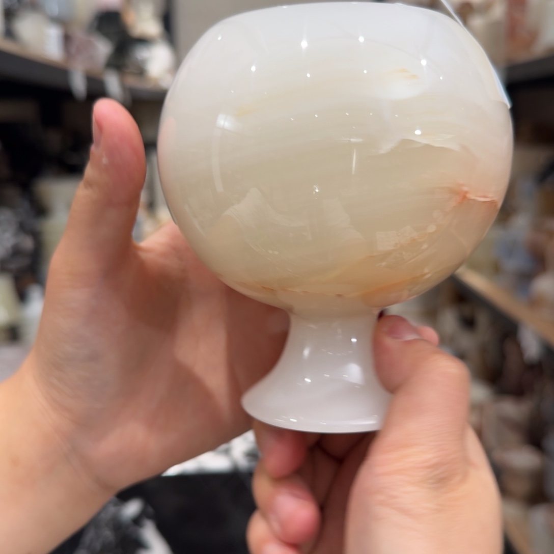 大理石R150。 心。  