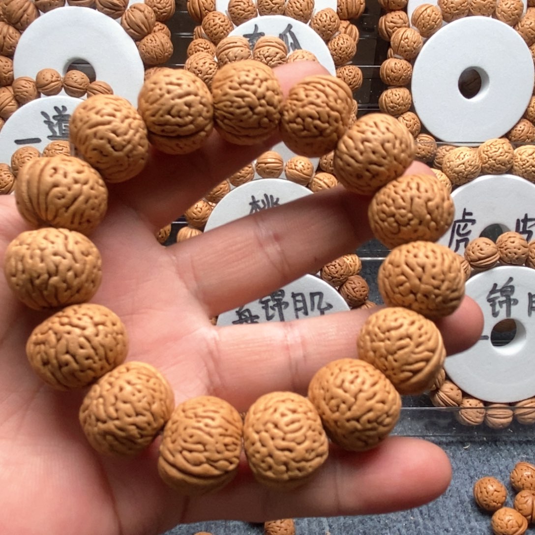 静***身桃核吊坠精品桃核