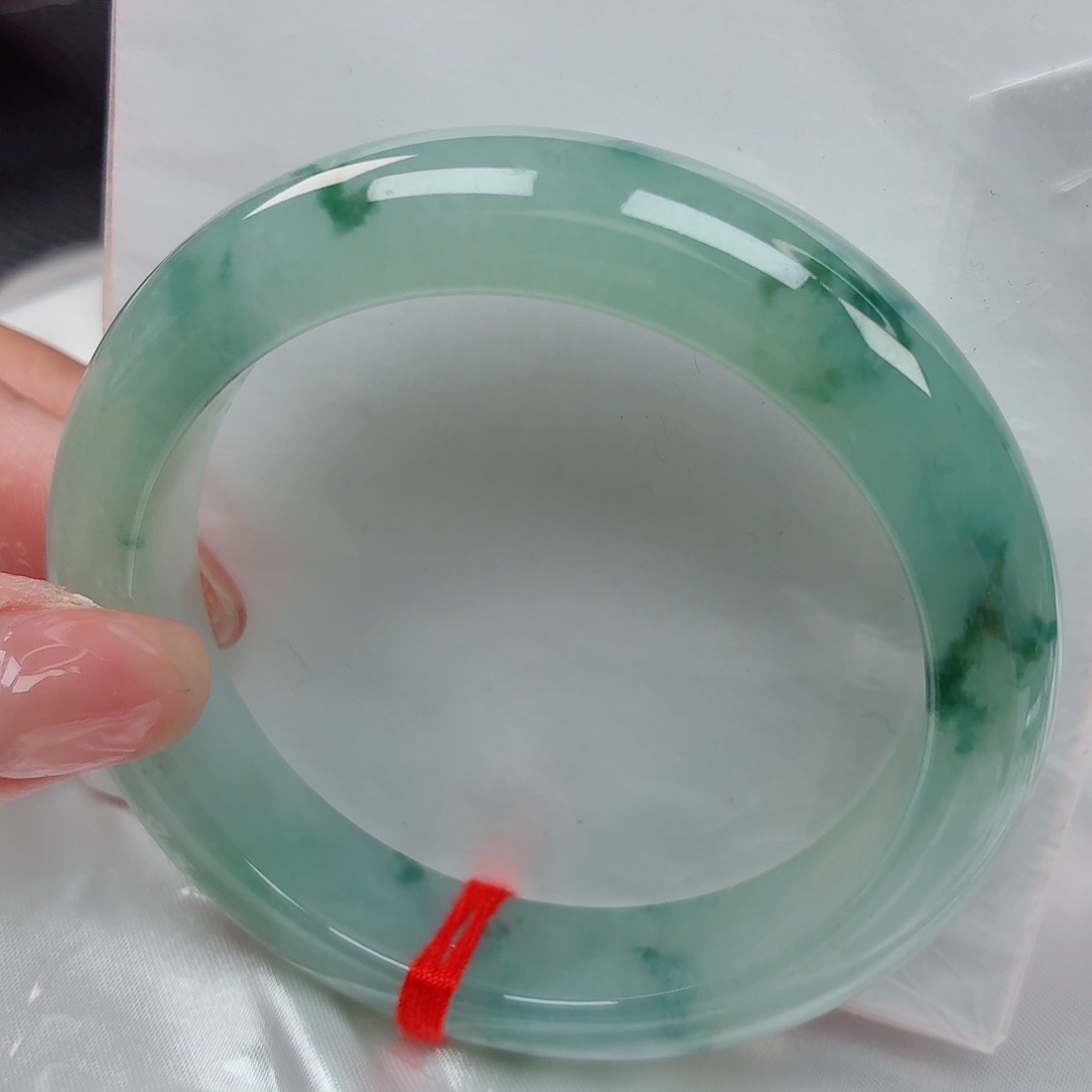 翡翠手镯未镶嵌56