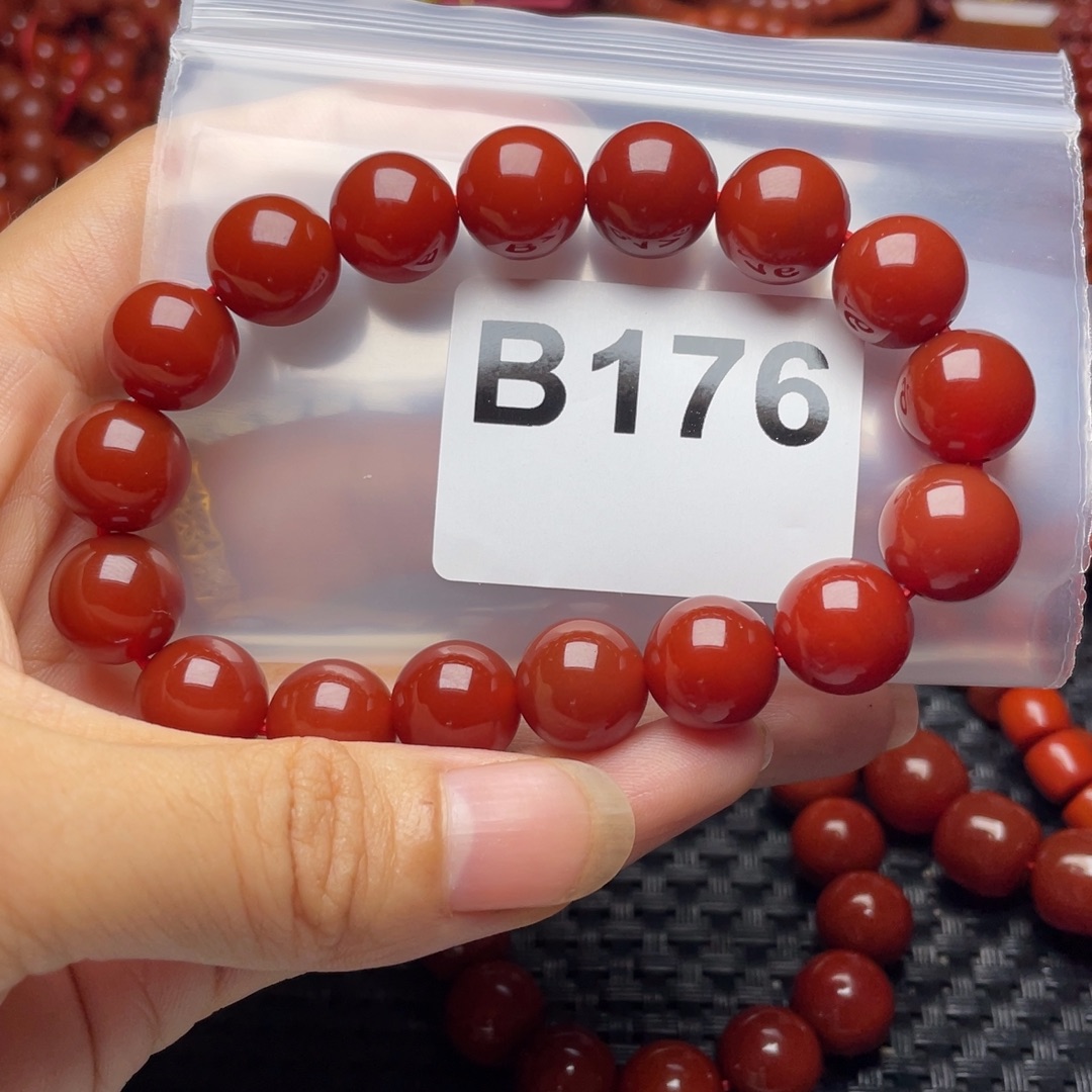 大***树南红玛瑙未镶嵌手链