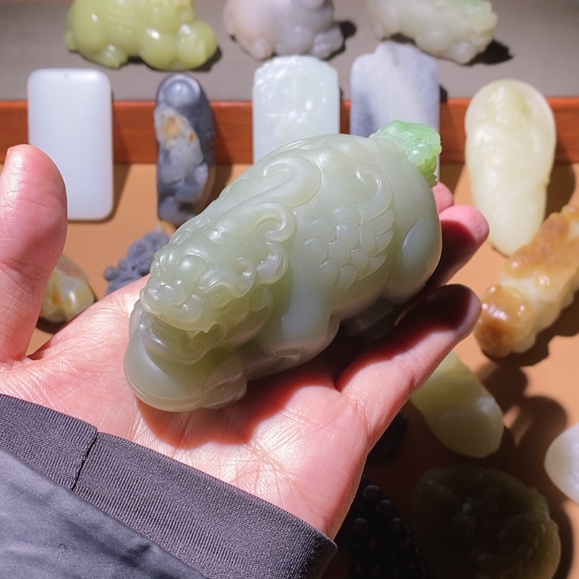 【闪购商品】和田玉挂件未镶嵌绝**然