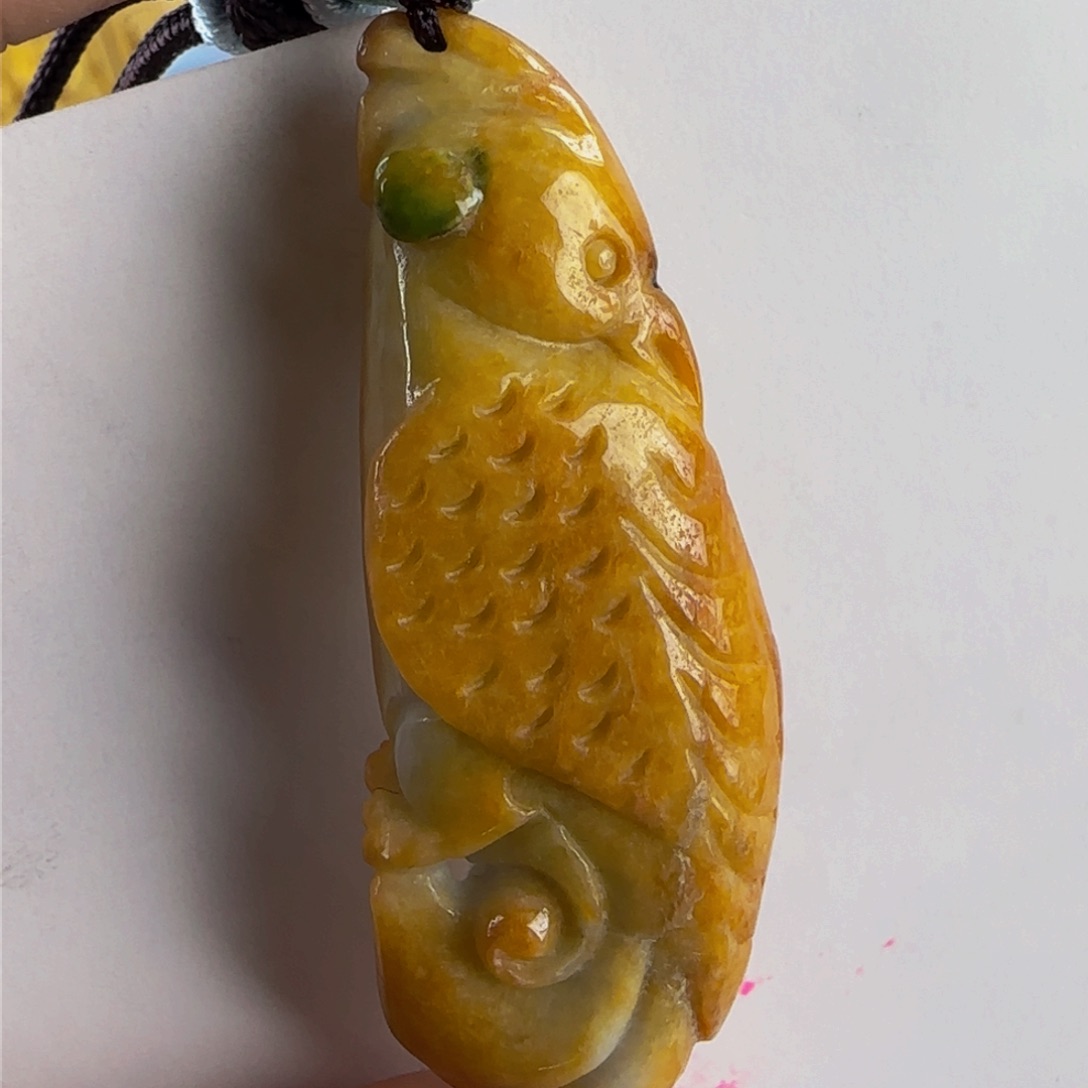 颈饰未镶嵌翡翠老坑