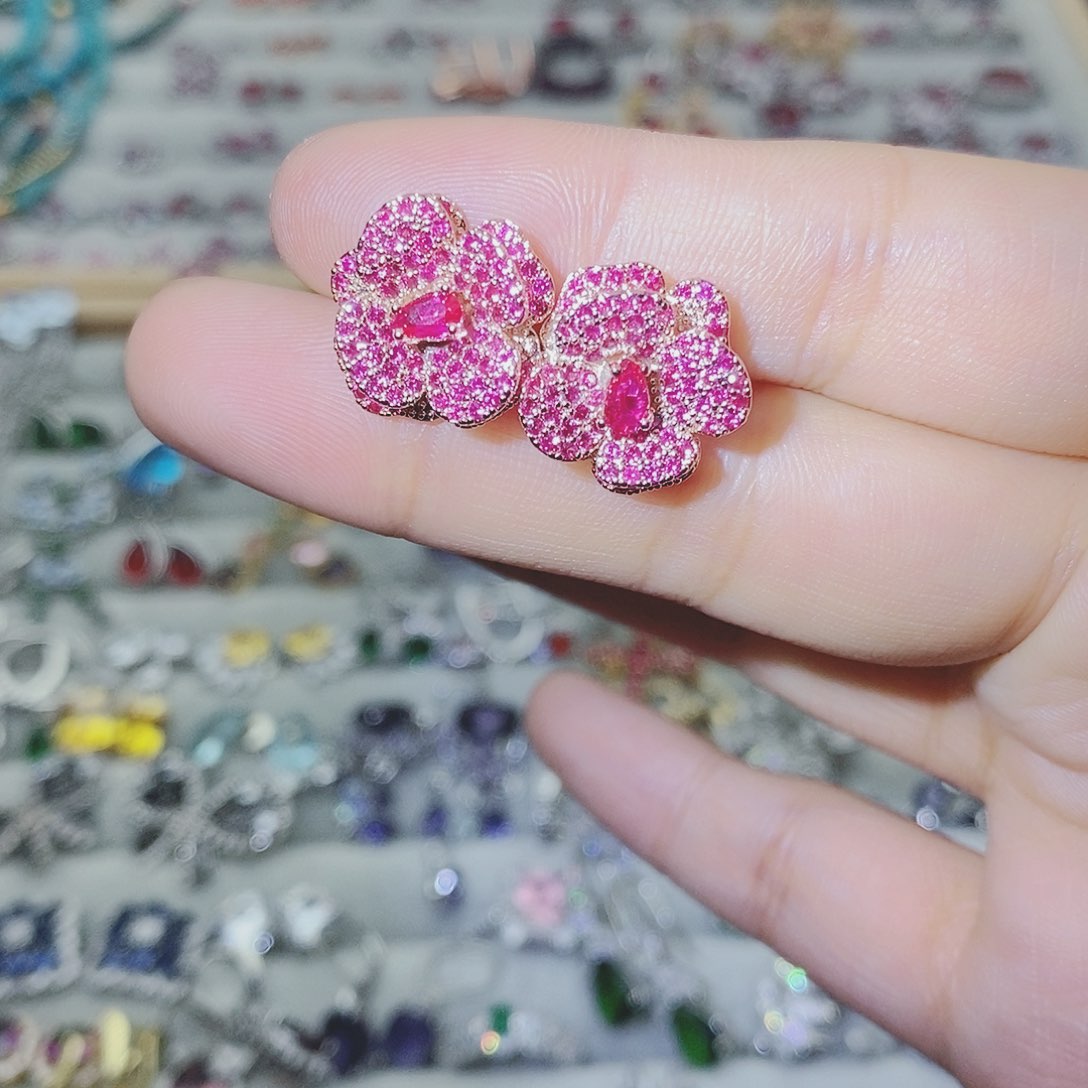 【闪购商品】托帕石耳饰银S925镶嵌