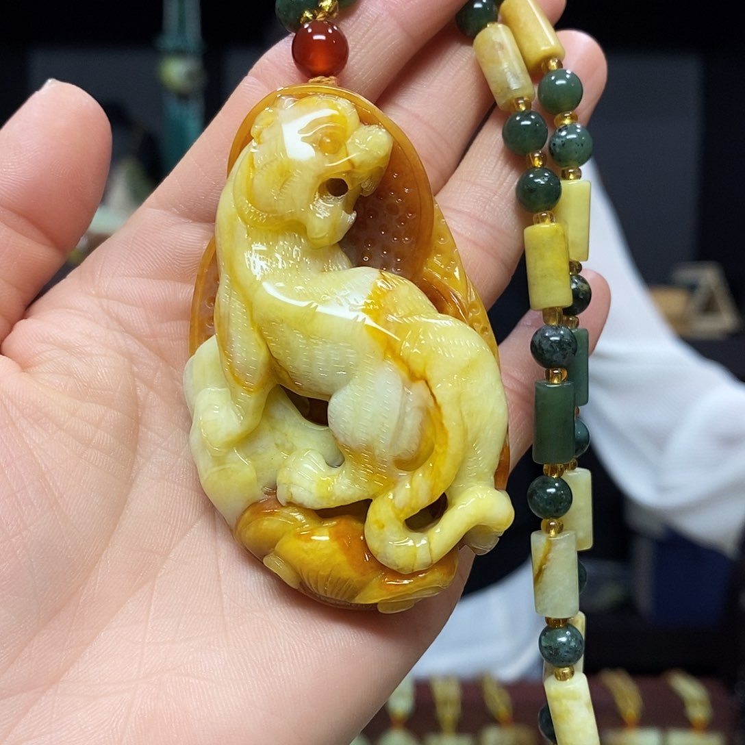 岫玉挂件吊坠未镶嵌