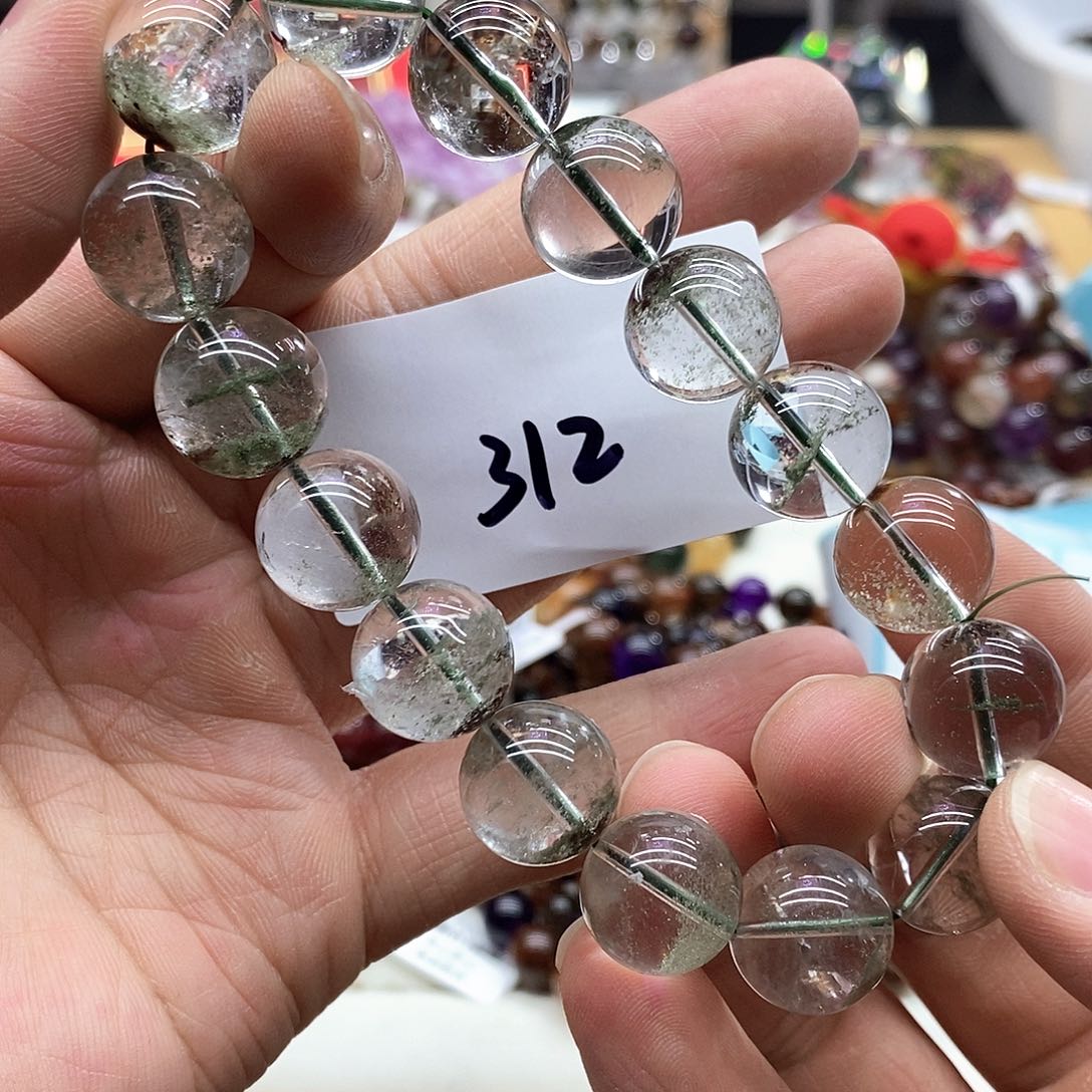 水晶手串未镶嵌天然