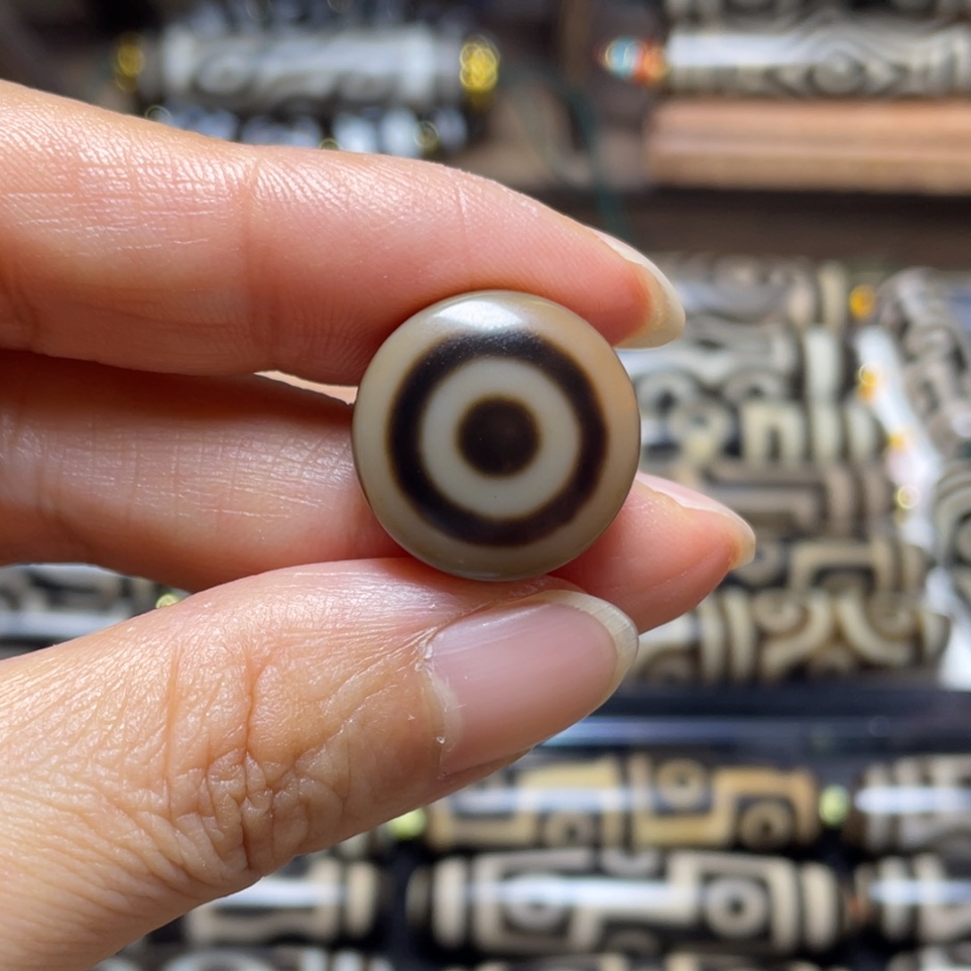 玛瑙/玉髓未镶嵌珠宝奇石9