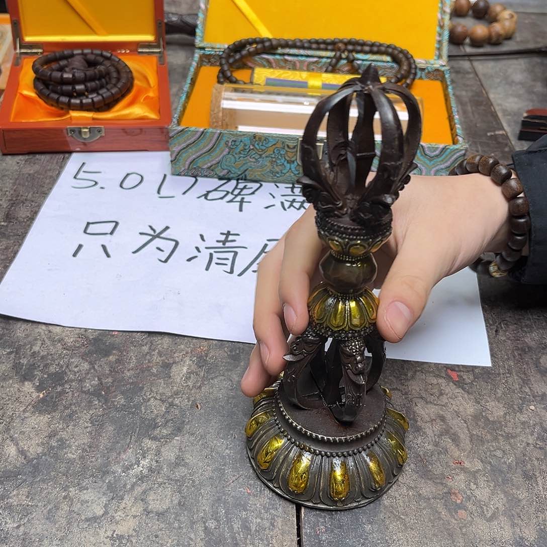 大叶紫檀（黑酸枝木类）