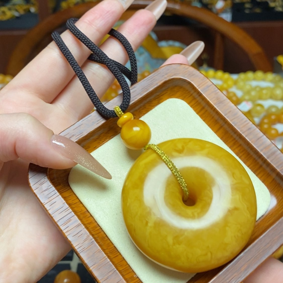 【闪购商品】蜜蜡颈饰未镶嵌项链