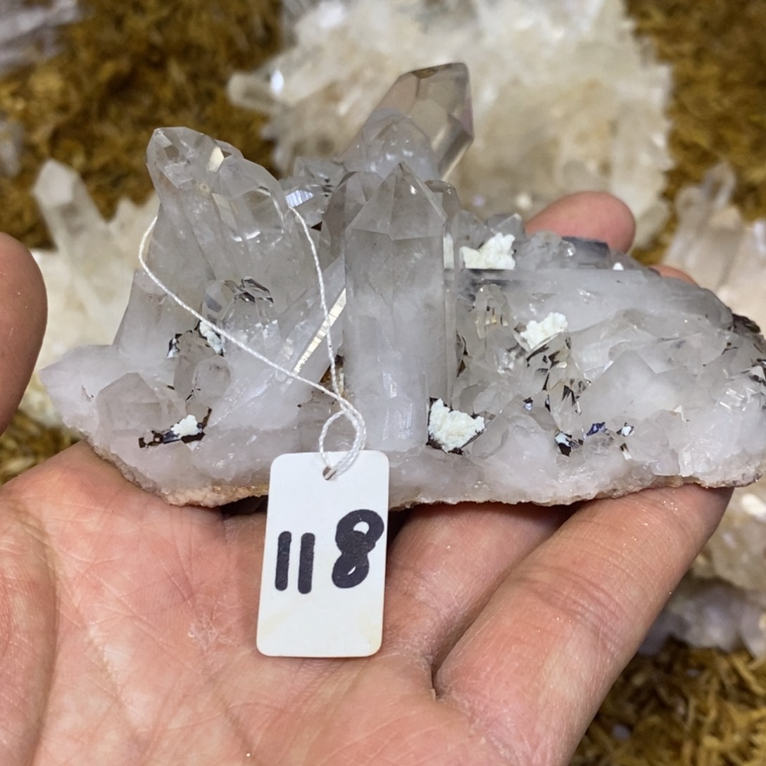 水晶原石摆件未镶嵌水晶