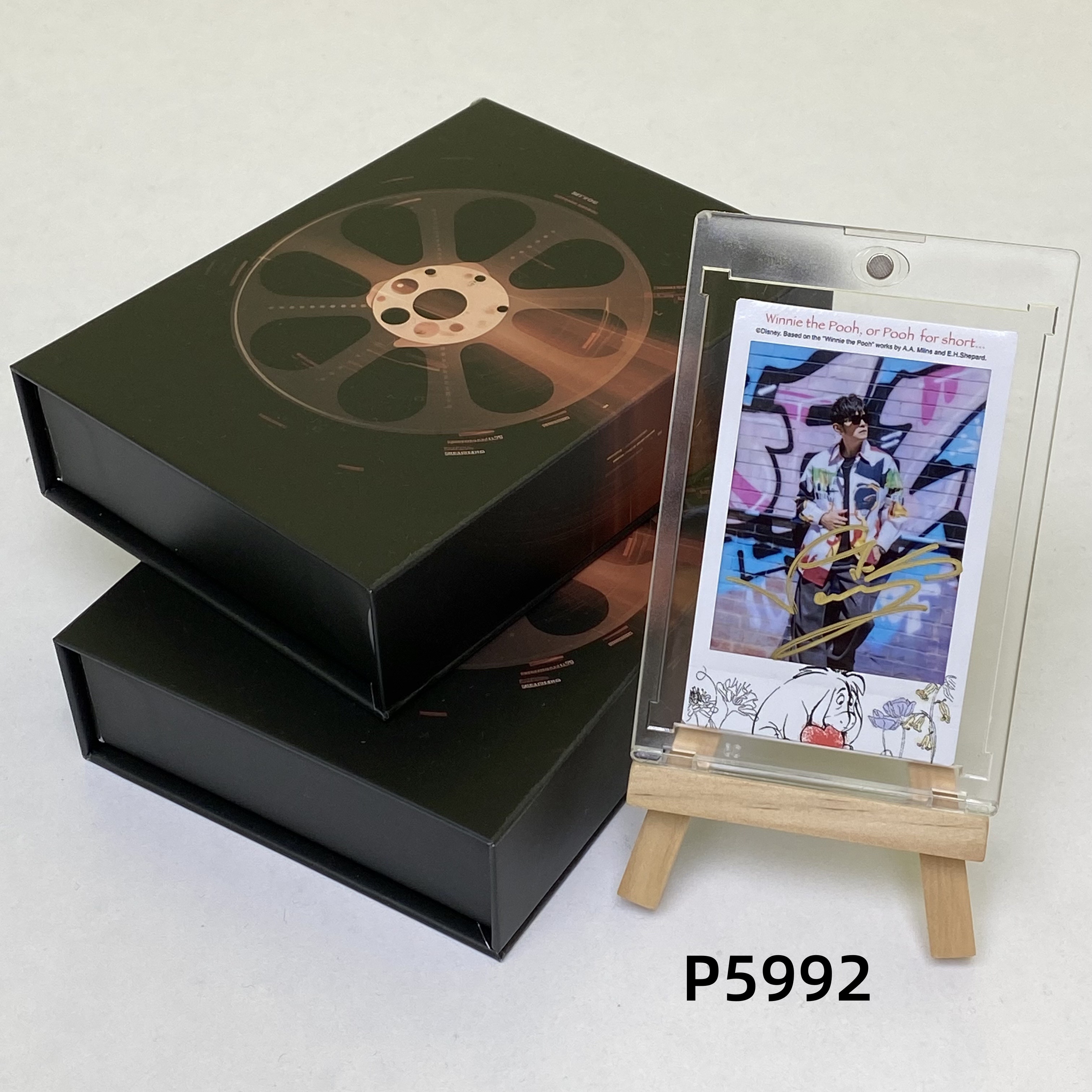 P5992 周杰伦 正品拍立得照片 维尼边框