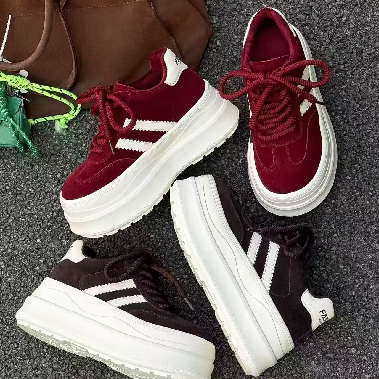 网红款时尚厚底百搭休闲女鞋