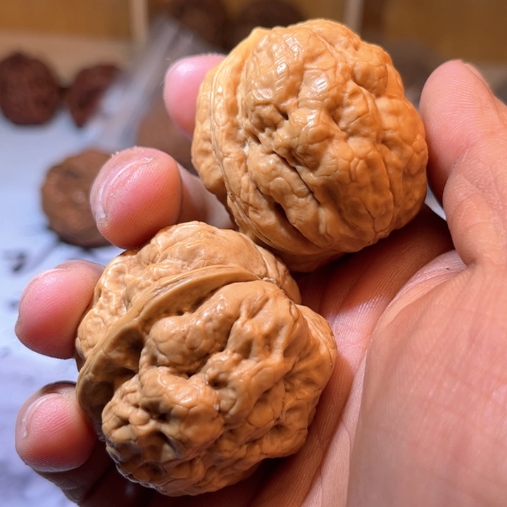 文玩核桃吊坠滇西82