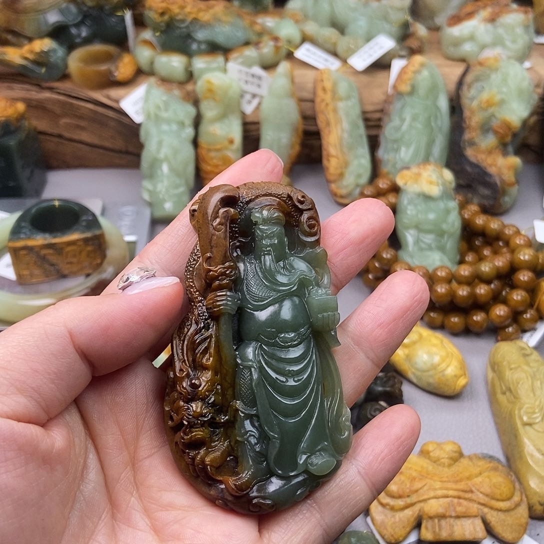 岫岩河磨玉（透闪石质玉）手把未镶嵌▬****◤