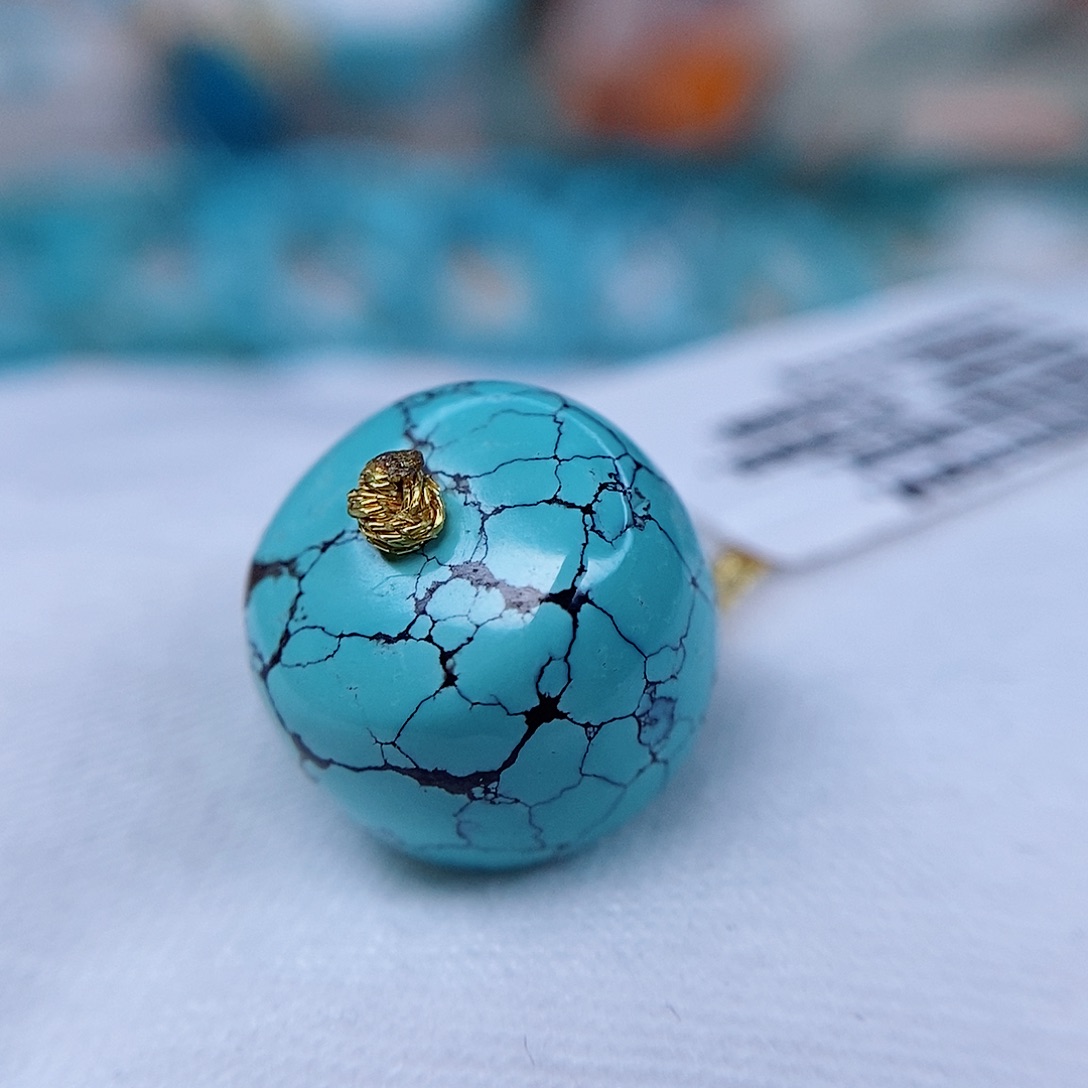 绿松石配饰未镶嵌