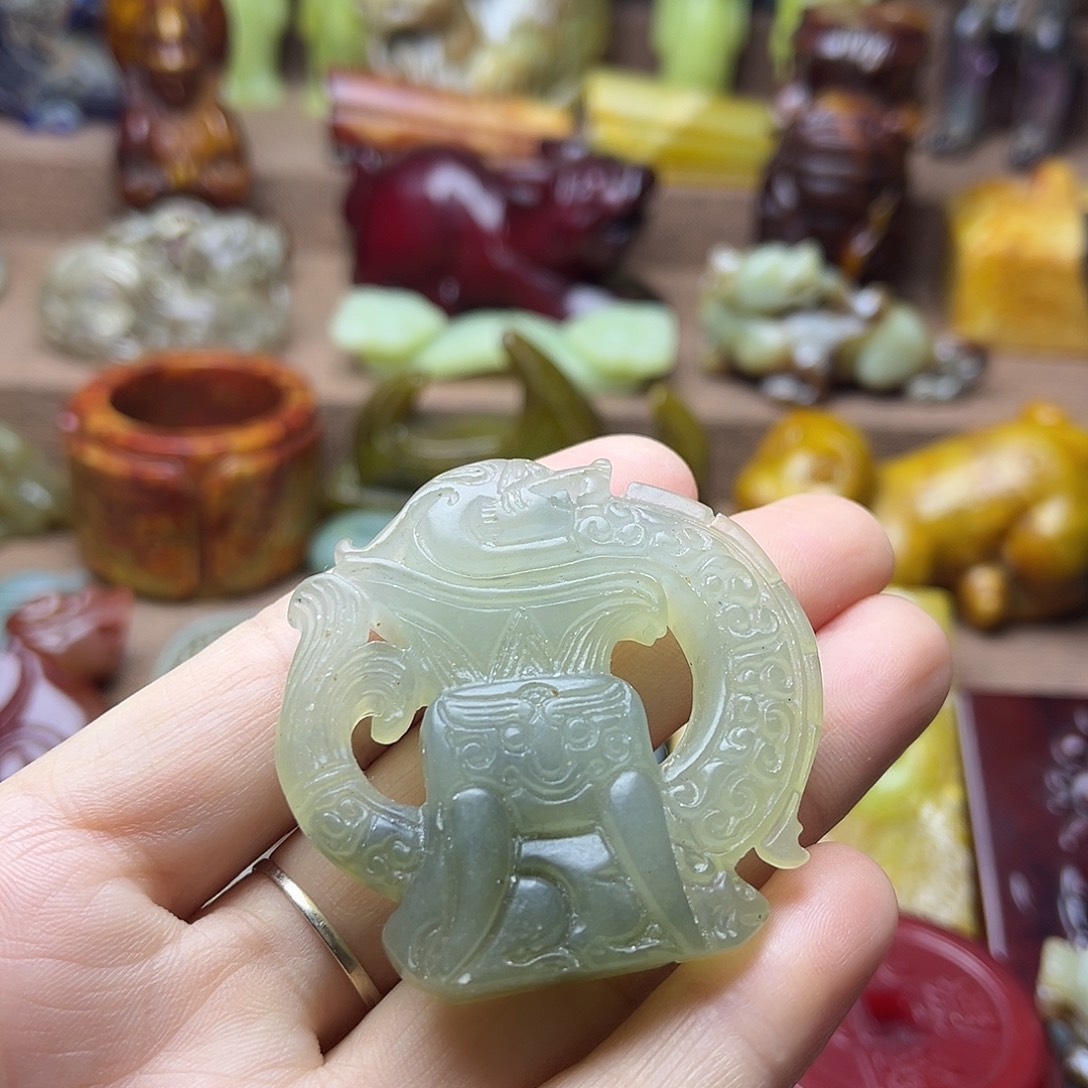 白玉菩提吊坠31。。